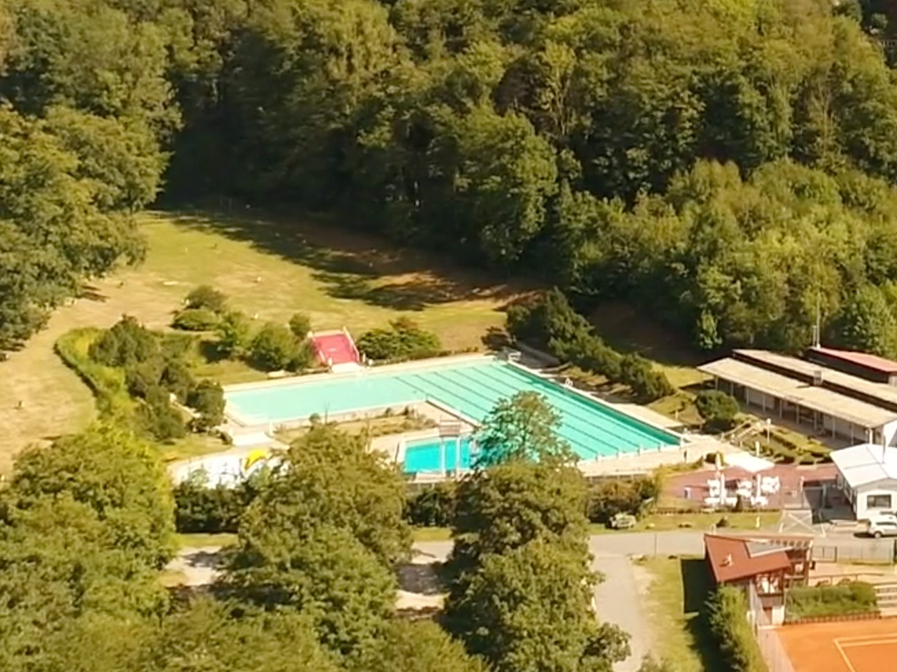 terassencamping-schlierbach-freibad-schwimmbad-lindenfels